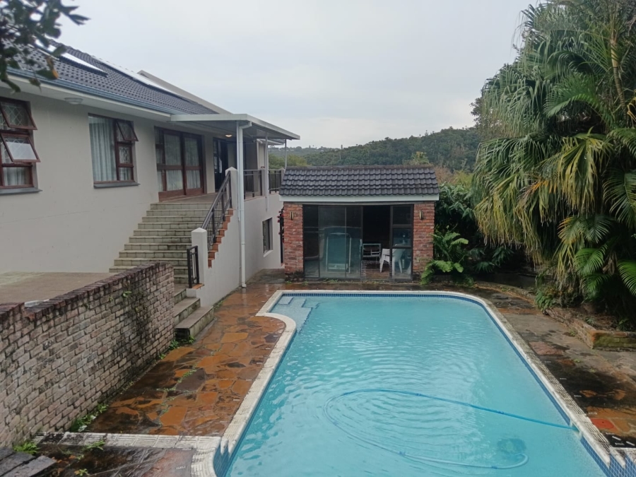 4 Bedroom Property for Sale in Beacon Bay North Eastern Cape